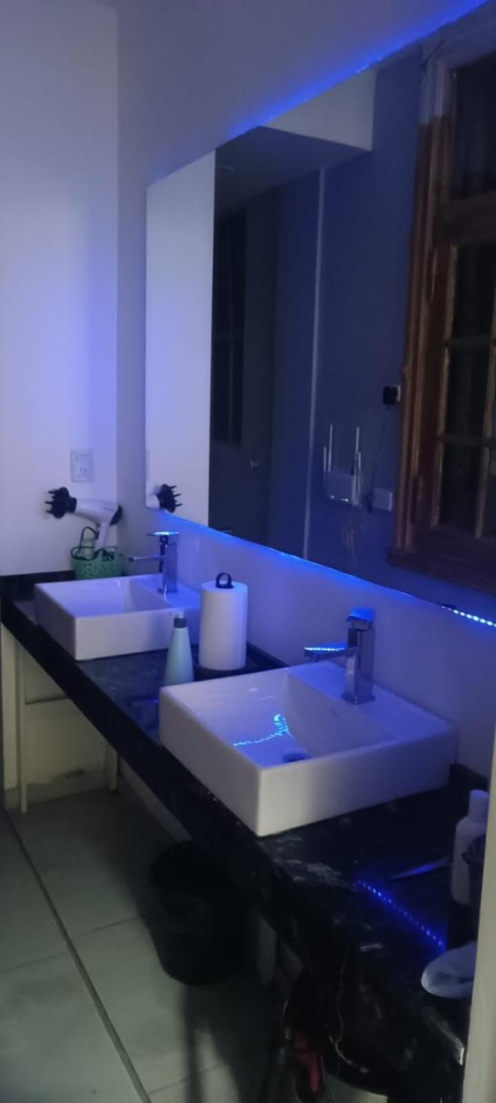 Pensión Luxury Espejos
